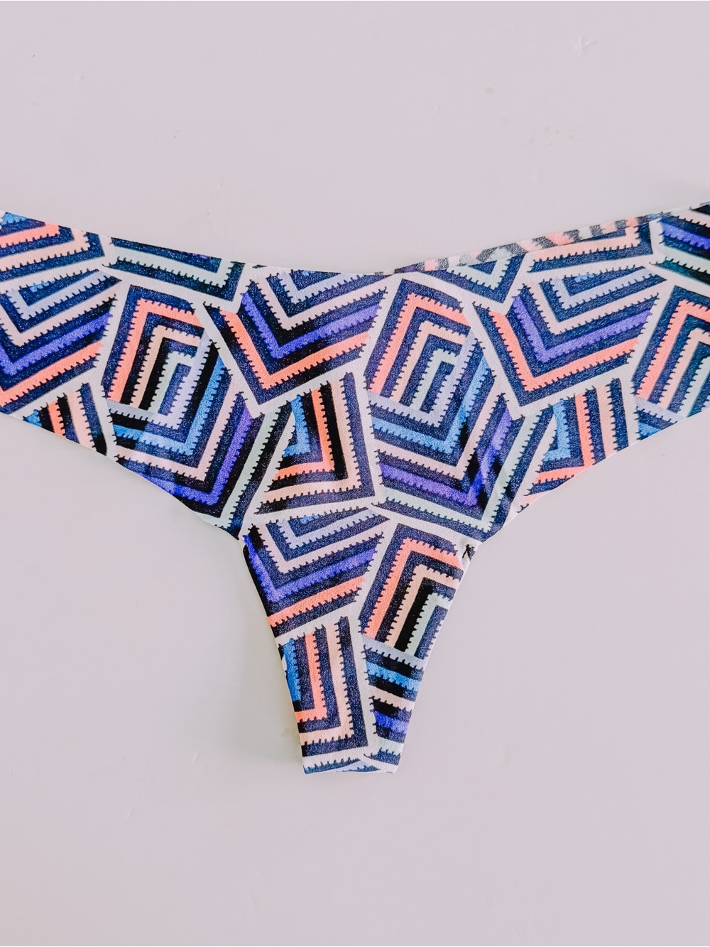 Victoria’s Secret | PINK Multi Color Geometric Extra Low Rise Thong. Size Sm